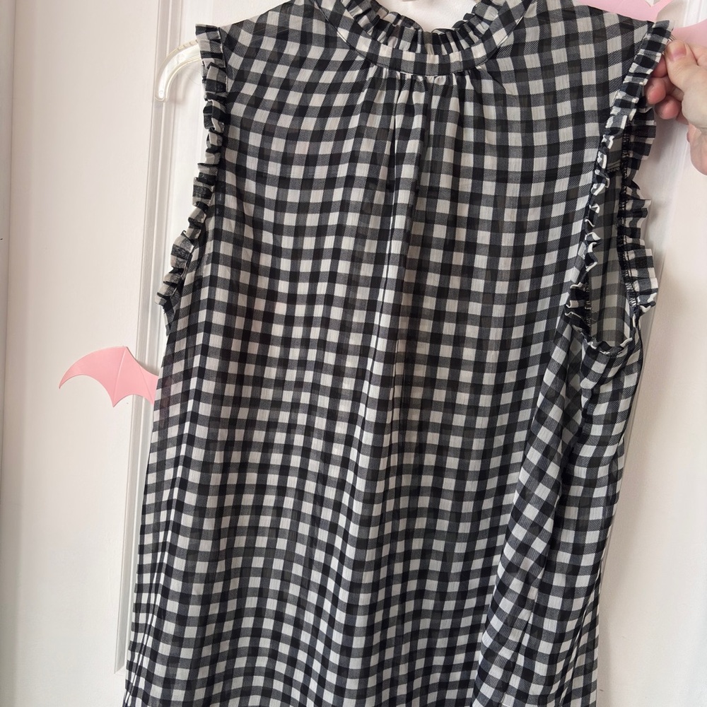 Black & White Gingham Ruffle Sleeveless shirt by who what wear. Size L